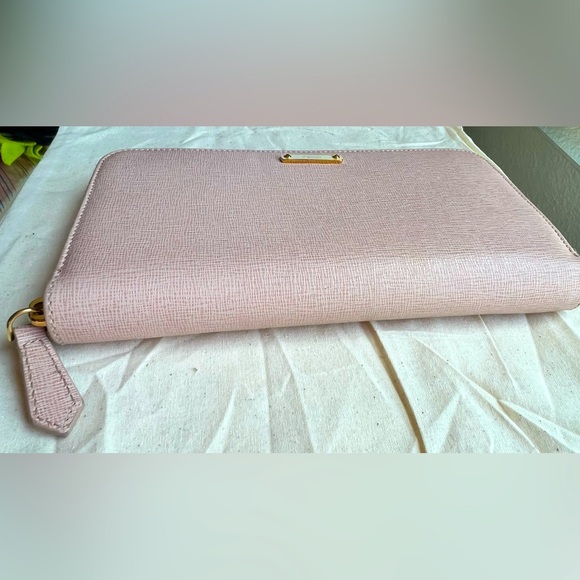 FENDI Soft Pink Long Continental Saffiano Leather Zip Card Coin Wallet - Picture 2 of 16